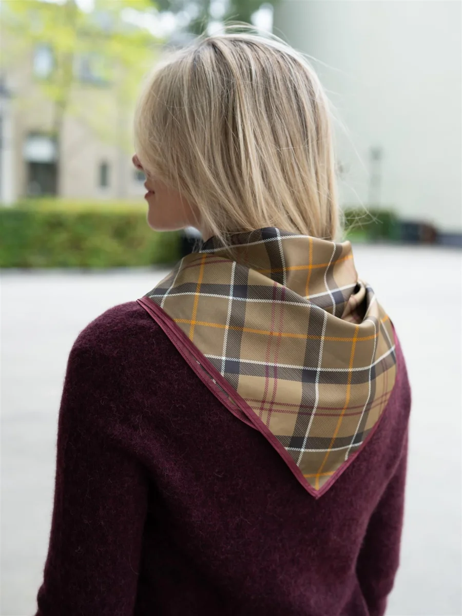 Kinsale Scarf Muted - Image 5