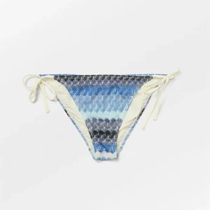 Amber Baila Bikini Tanga Dazzling Blue