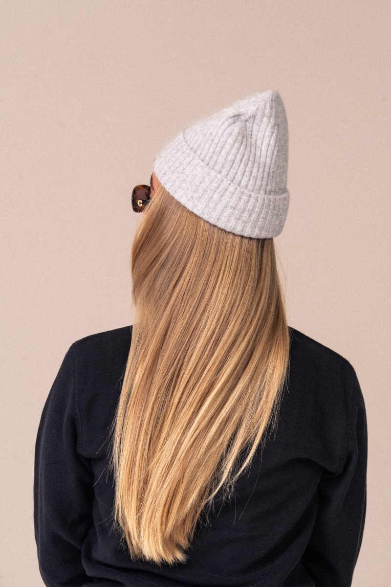 LEVITY Rib Knitted Beanie Grey Marl – One Size - Image 3