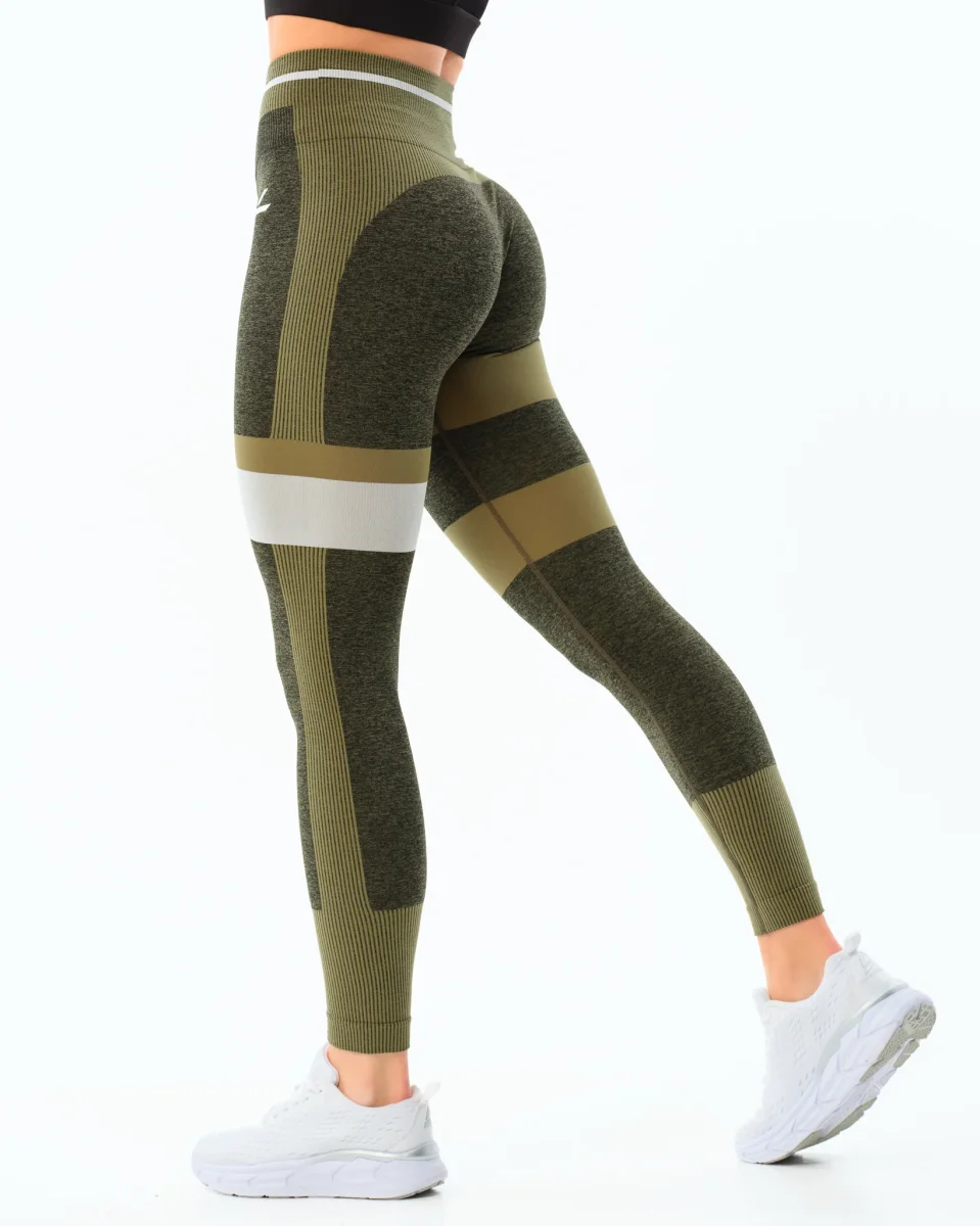 LEVITY Gravity Seamless Tights Green - Image 2
